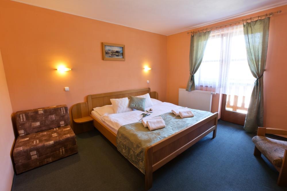 Hotel Gobor Vitanová Exterior photo